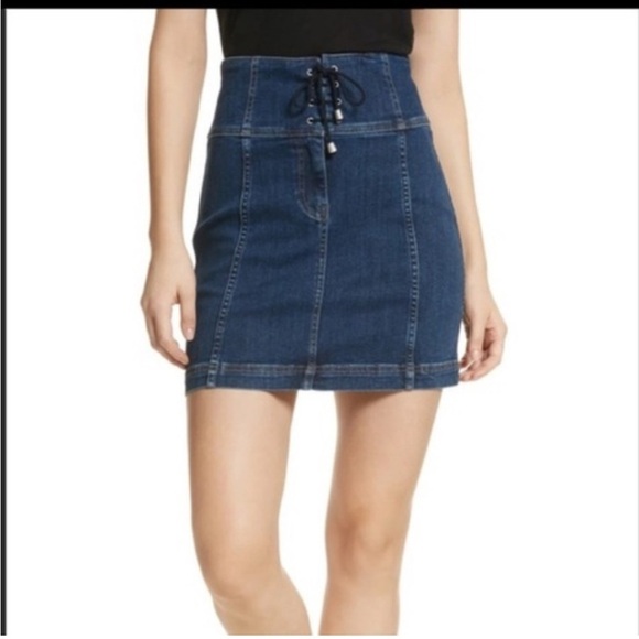 FREE PEOPLE Women's Femme Corset High Waisted Stretch Denim Skirt Size 6 - Picture 1 of 6